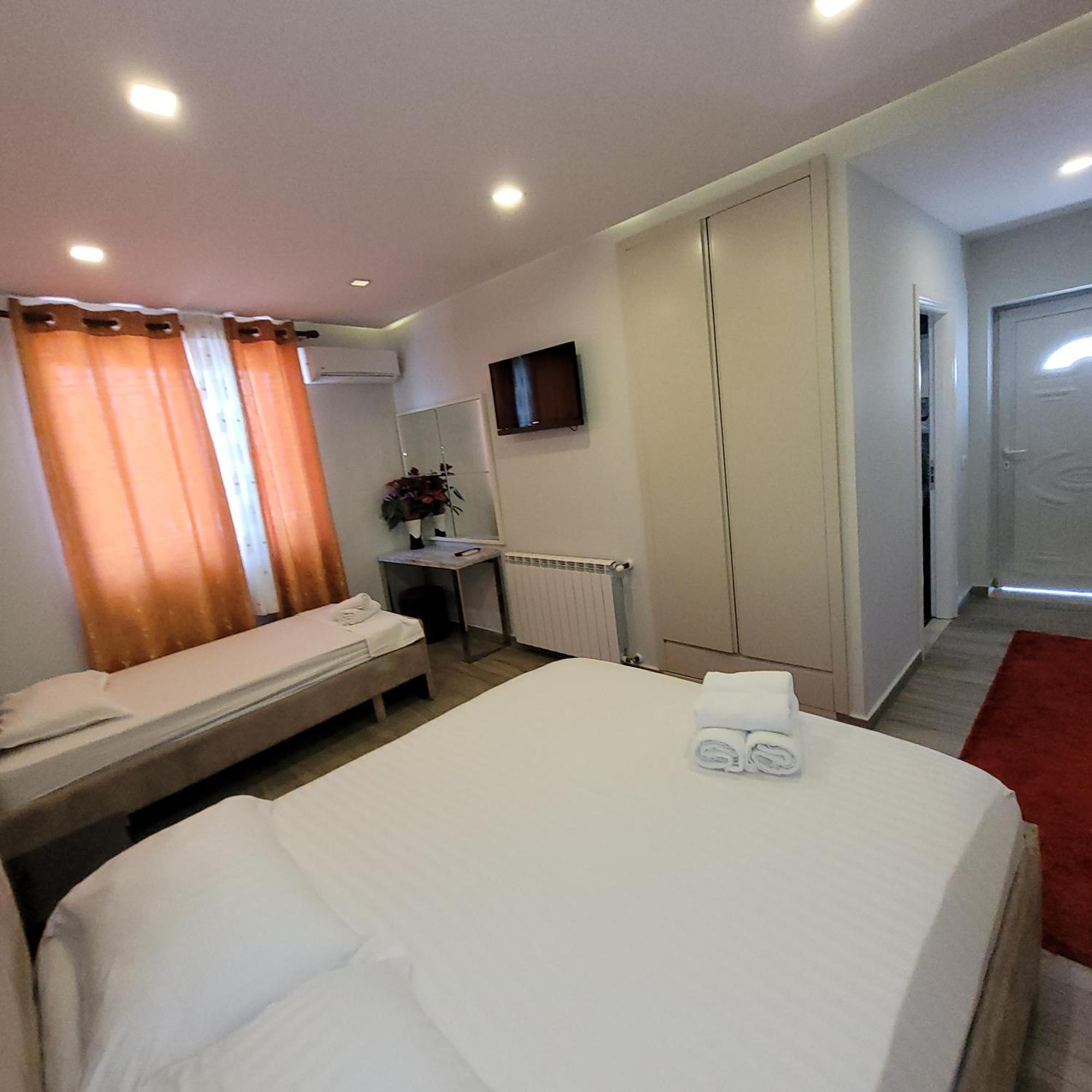 Hotel Erandi Ринас Экстерьер фото