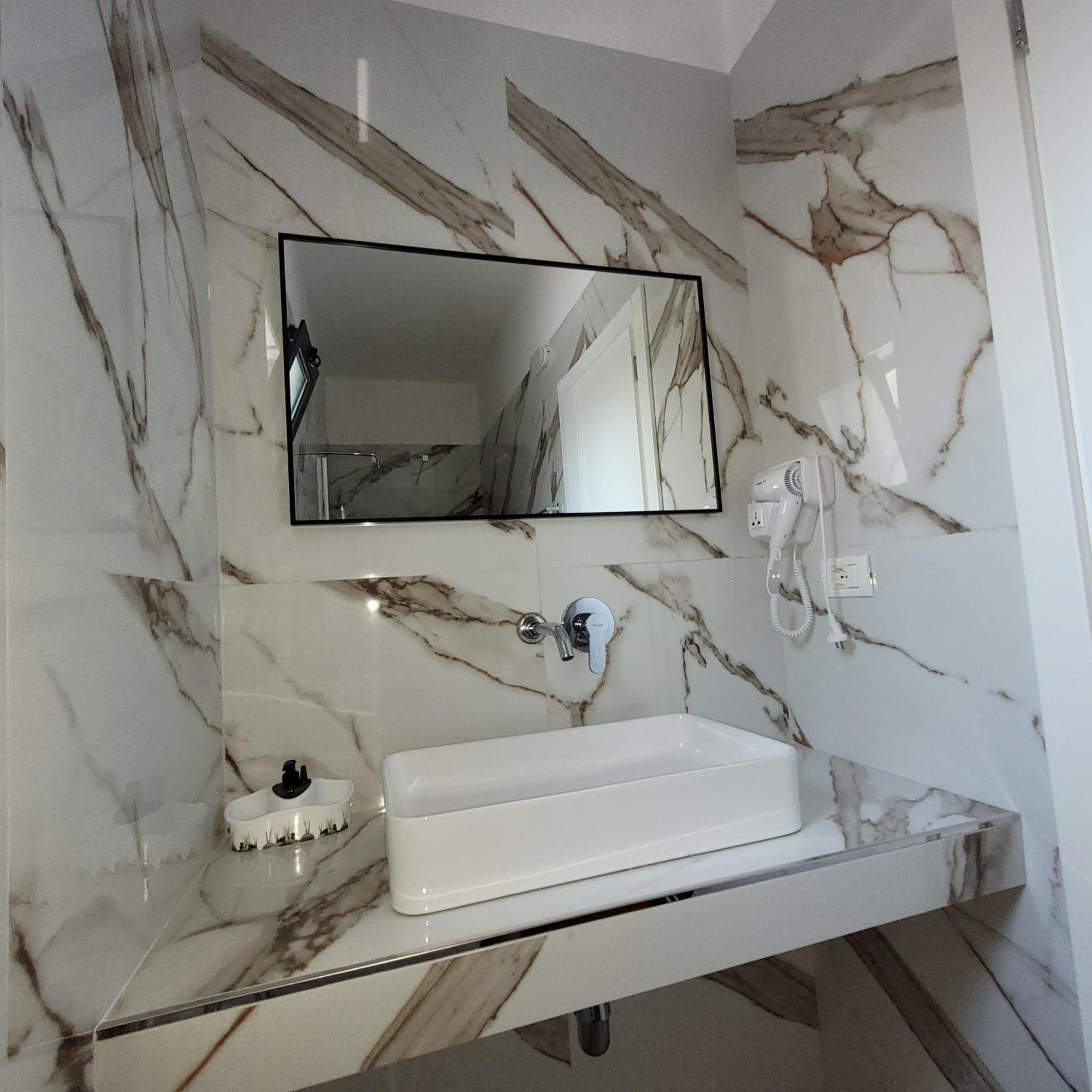 Hotel Erandi Ринас Экстерьер фото