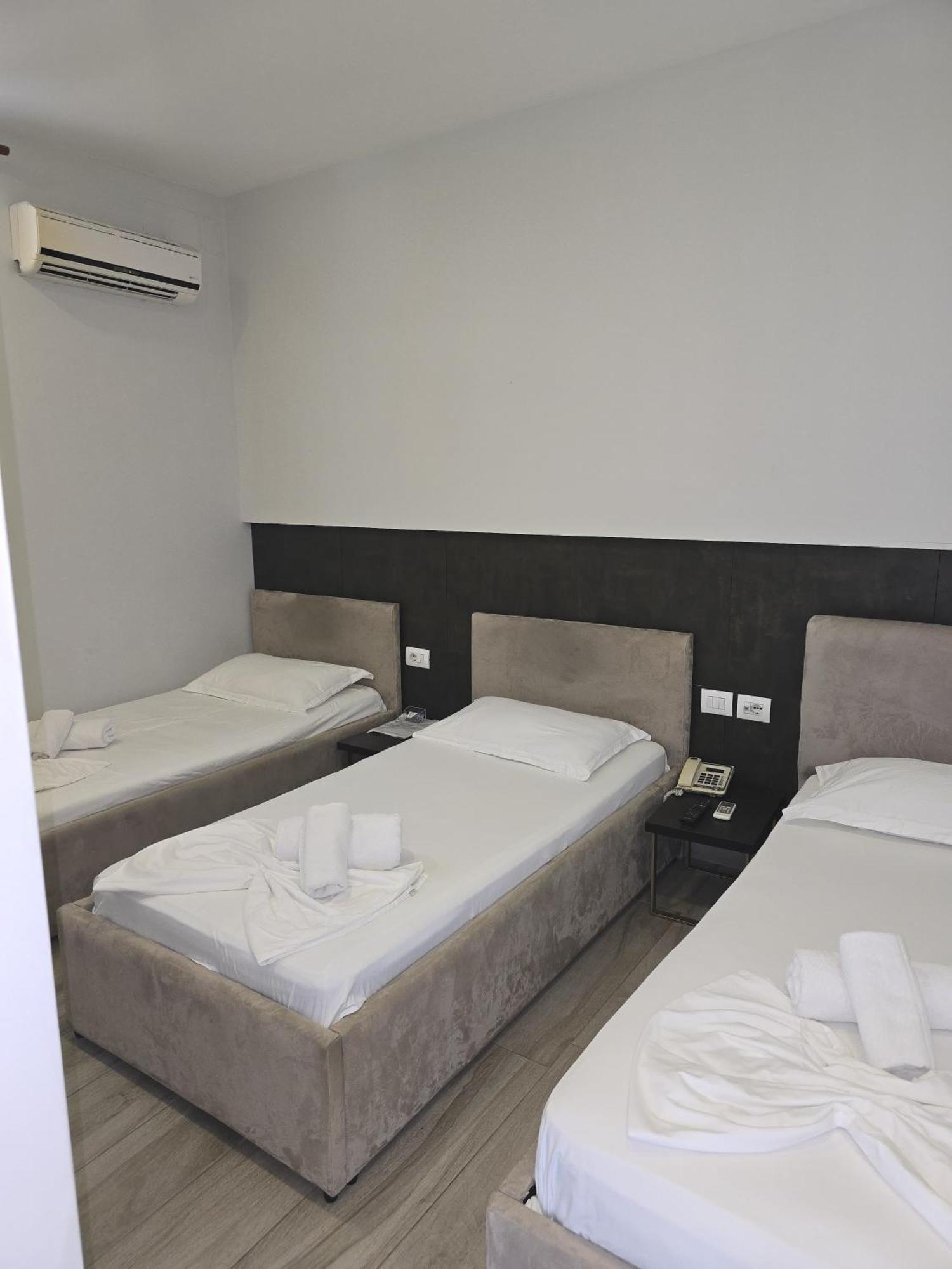 Hotel Erandi Ринас Экстерьер фото